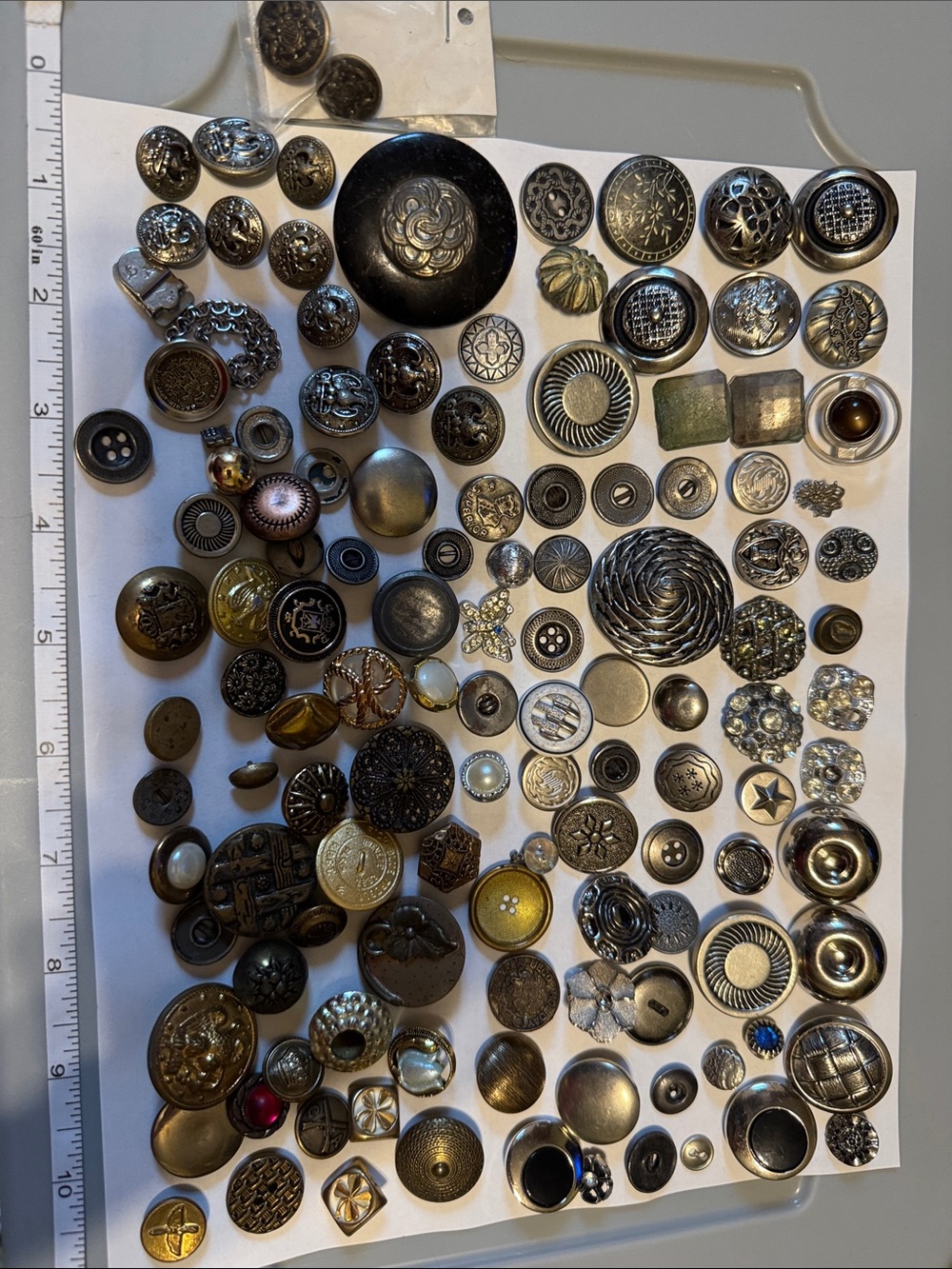 Assorted Decorative Metal Buttons - Mixed Metallic Tones for Wall Decor